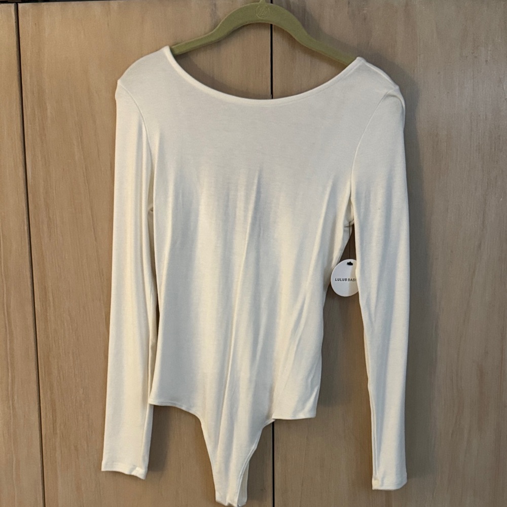 White Basics Long Sleeve Women's Top